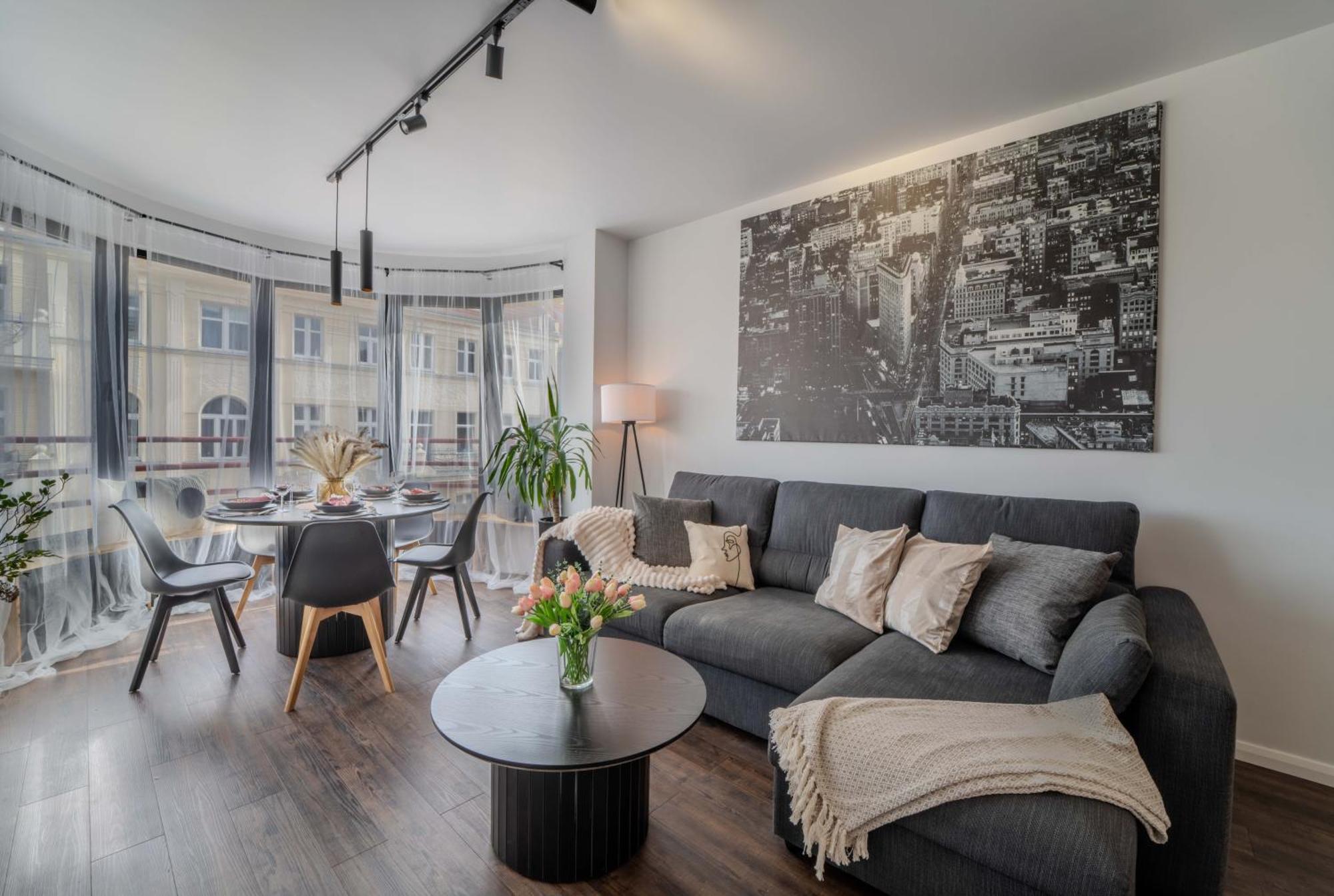 Apartment New Large Modern - Center - 60m2 - Lift - Parking Breslau