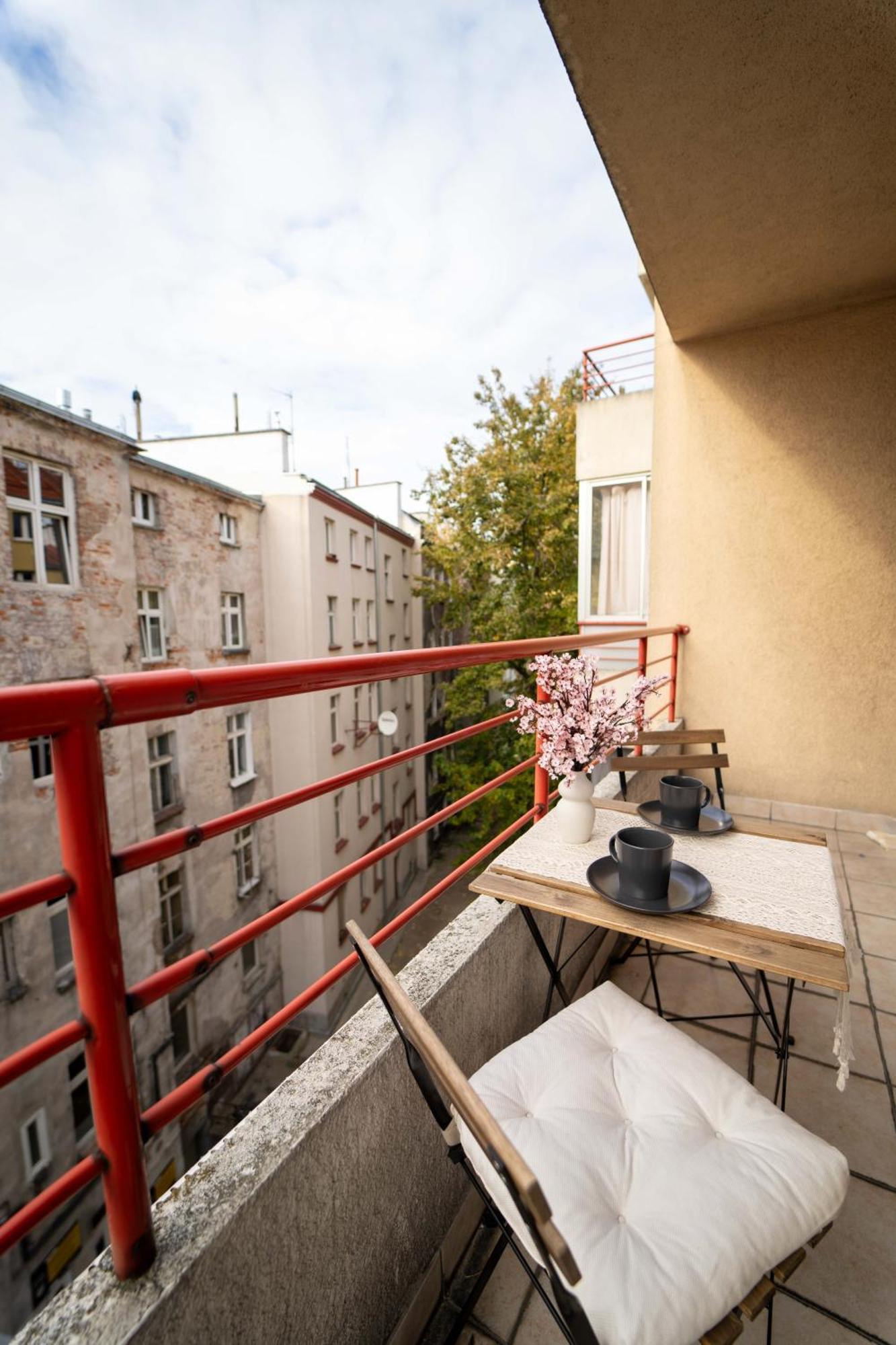 Apartment New Large Modern - Center - 60m2 - Lift - Parking